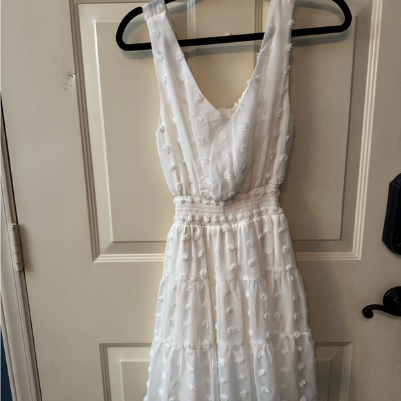 Emerald Sundae White Textured Midi Dress - Picture 1 of 5